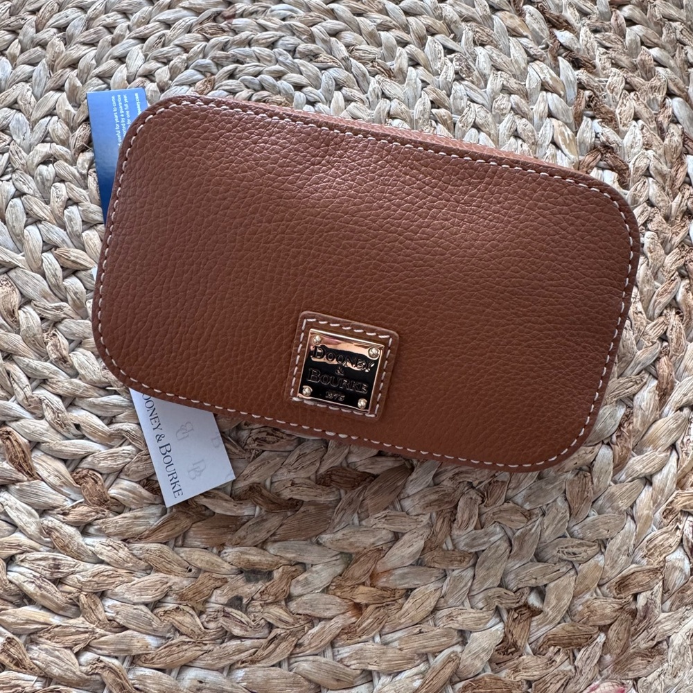 Dooney & Bourke Tan Leather Wallet